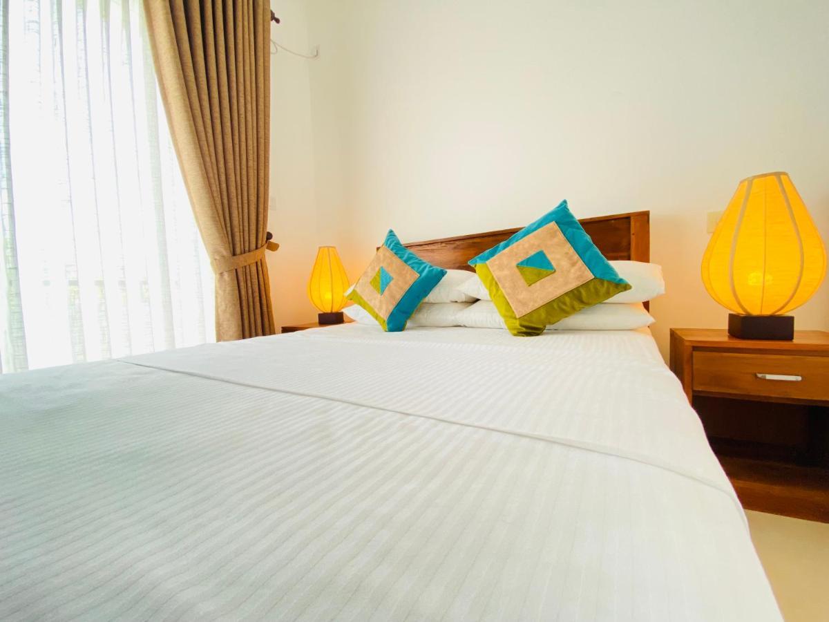 Srimadis Villa Near Airport - Negombo Dış mekan fotoğraf