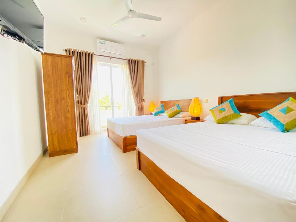 Srimadis Villa Near Airport - Negombo Dış mekan fotoğraf