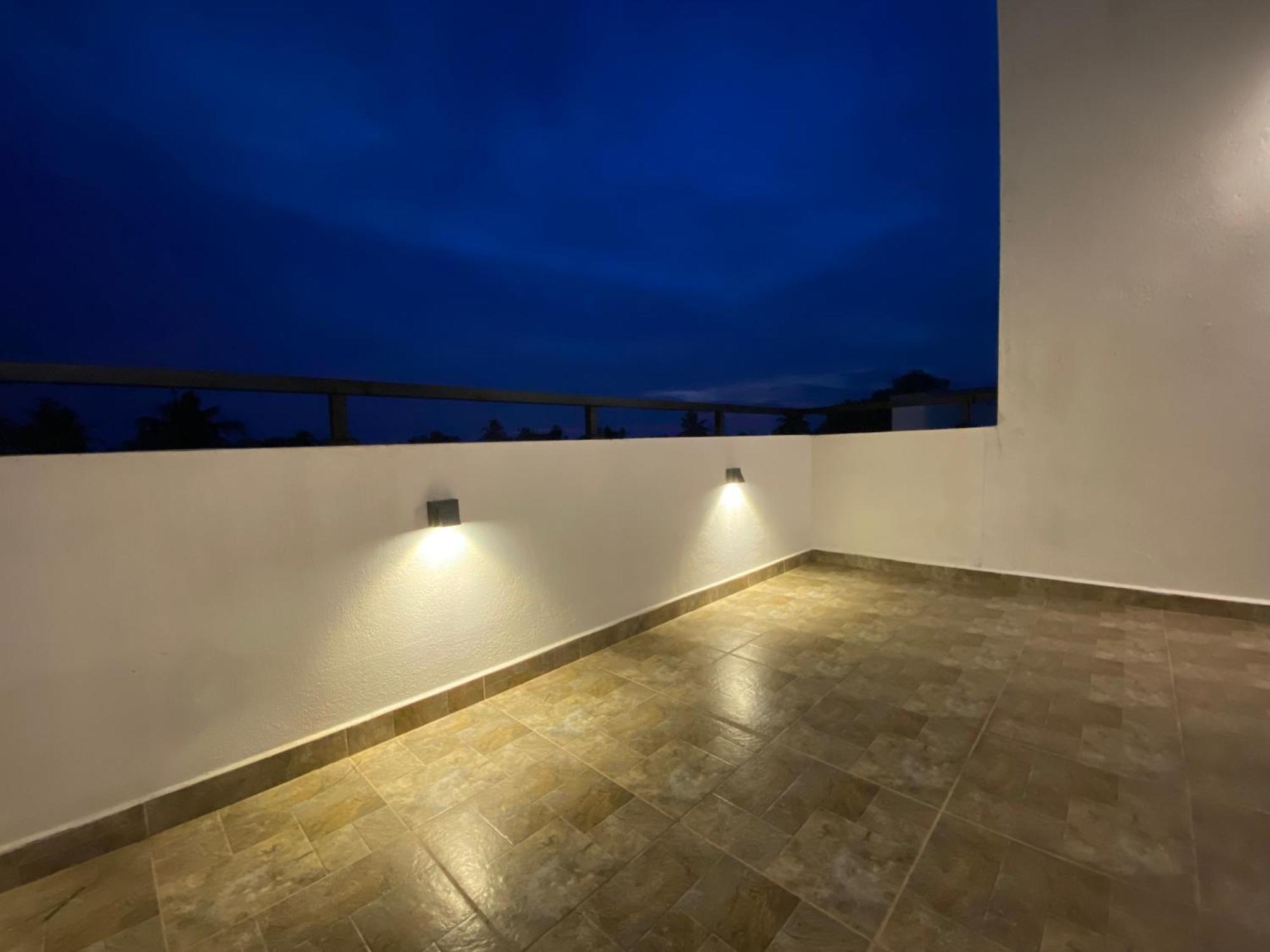Srimadis Villa Near Airport - Negombo Dış mekan fotoğraf